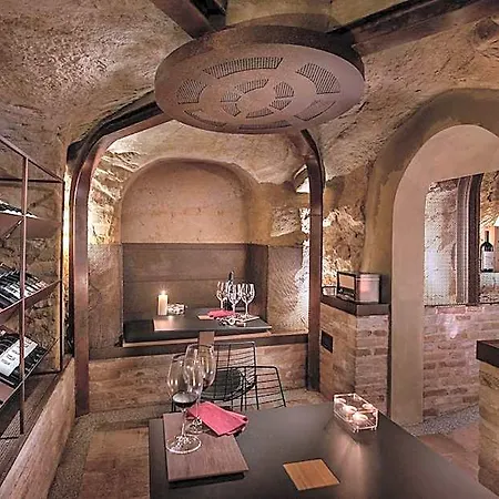 فندق مبيت وإفطار Il Cortile Di San Michele 4*