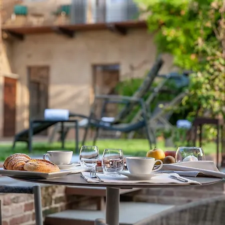 Il Cortile Di San Michele Bed & Breakfast *