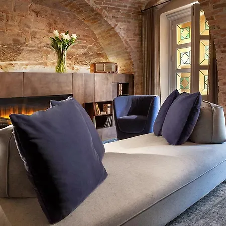Il Cortile Di San Michele *