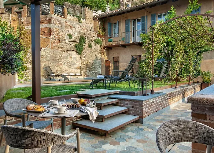 Il Cortile Di San Michele