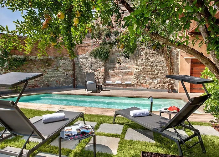Il Cortile Di San Michele Bed & Breakfast Guarene